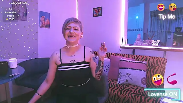 Maria fernandaxxx  online show from 10-22-25, 03:06