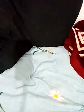 Snapshot of man-215 chatting on 12-11-24, 12:44 man-215 online show from 12-11-24, 12:44