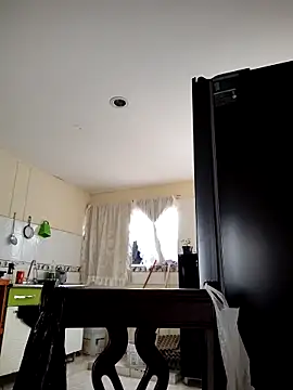  maiahairy  online show from 12-17-25, 12:43