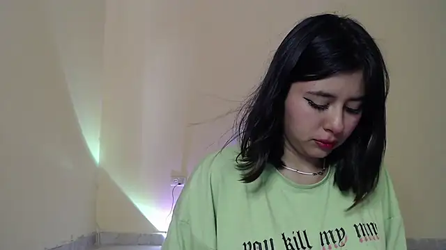 Snapshot of _maiahairy_ chatting on 02-09-25, 01:35 maiahairy online show from 02-09-25, 01:35