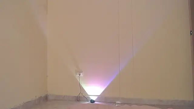 Snapshot of _maiahairy_ chatting on 03-08-25, 01:28 maiahairy online show from 03-08-25, 01:28