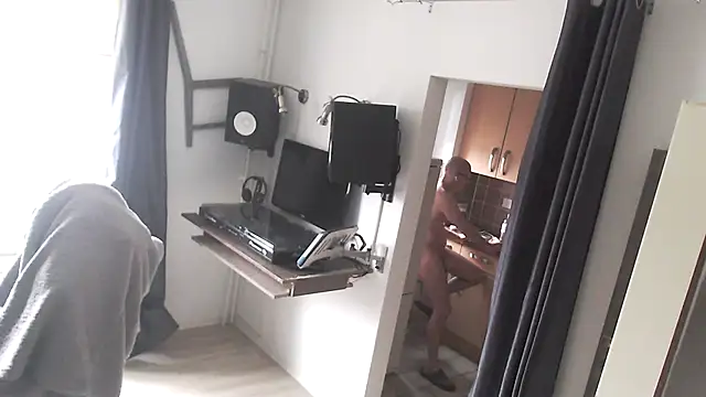 Nomi1612 online show from 01-17-26, 12:53