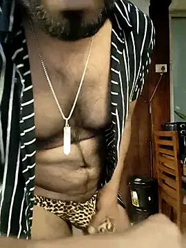 Snapshot of thickindianmonstet chatting on 04-25-26, 12:41 thickindianmonstet online show from 04-25-26, 12:41