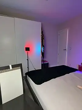 SOFIASWEETSECRETT online show from 10-10-25, 09:04