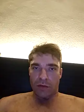 StupidCliff7 online show from 10-08-25, 07:21