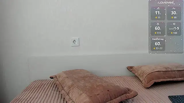 Snapshot of IVerySexy chatting on 02-21-26, 11:23 IVerySexy online show from 02-21-26, 11:23