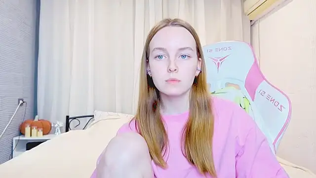 Wild  flowers online show from 11-22-25, 08:08