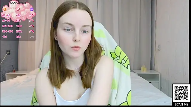 Snapshot of Wild__flowers chatting on 03-18-25, 03:44 Wild flowers online show from 03-18-25, 03:44