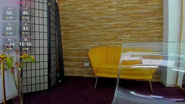 AishaRouhi online show from 10-28-25, 04:46