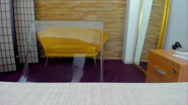 AishaRouhi online show from 11-02-25, 05:12