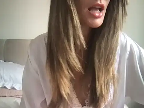 paolajonez online show from 02-27-25, 05:16