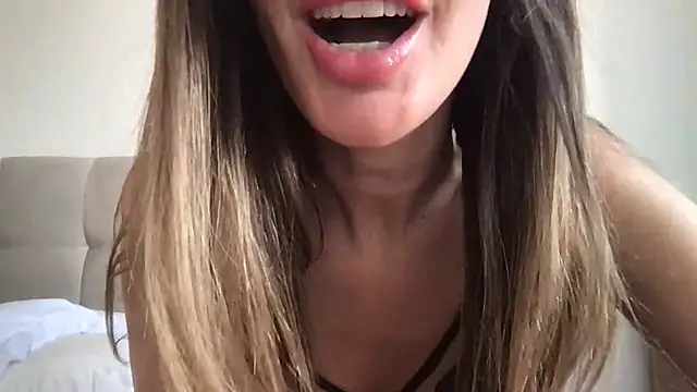 paolajonez online show from 02-08-25, 04:46