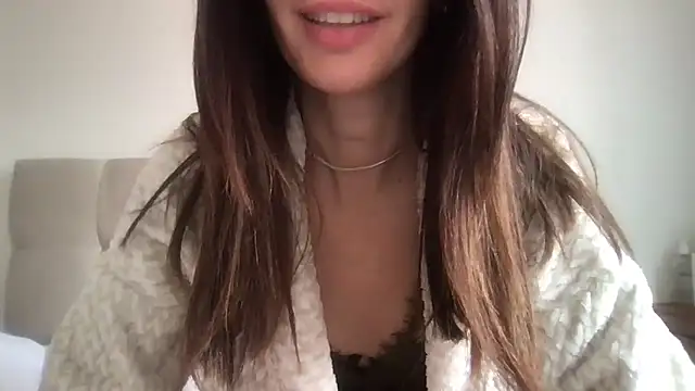 paolajonez online show from 10-19-25, 11:24