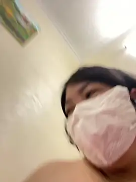 Snapshot of Hachi_Sweetbabie_ chatting on 06-18-26, 02:00 Hachi Sweetbabie online show from 06-18-26, 02:00