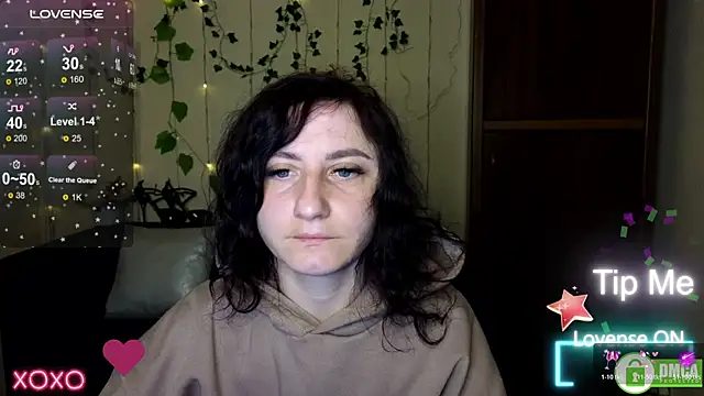 Muse kitty jenia online show from 11-05-25, 06:22