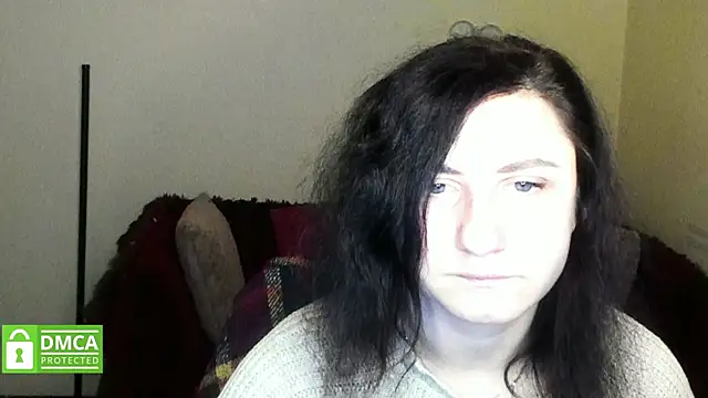 Muse kitty jenia online show from 12-23-25, 06:23