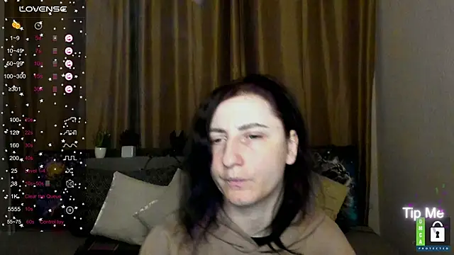 Muse kitty jenia online show from 12-14-25, 08:09