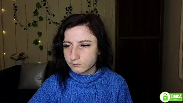 Muse kitty jenia online show from 10-31-25, 06:15