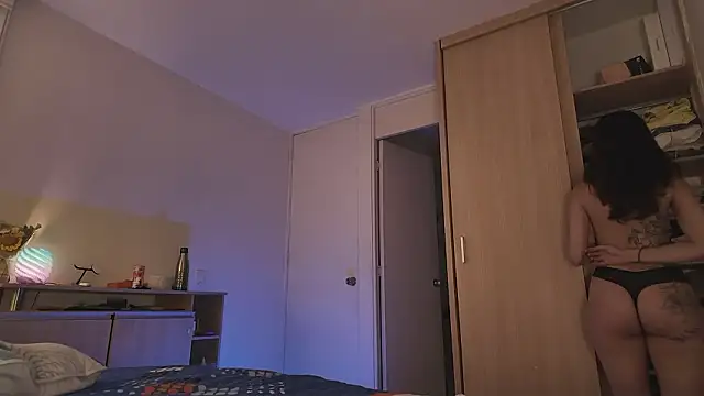 juanasnz99 online show from 02-05-26, 03:46