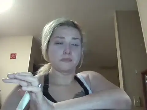 Lalalynn online show from 04-03-26, 02:18