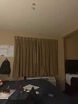 Lalalynn online show from 04-14-26, 02:05