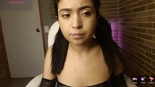 helenacyruss online show from 02-24-26, 04:19