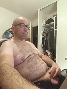 Snapshot of veryverybigdick45 chatting on 06-15-26, 10:20 veryverybigdick45 online show from 06-15-26, 10:20