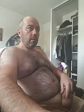 Snapshot of veryverybigdick45 chatting on 06-04-26, 09:36 veryverybigdick45 online show from 06-04-26, 09:36