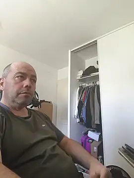 Snapshot of veryverybigdick45 chatting on 05-23-26, 10:36 veryverybigdick45 online show from 05-23-26, 10:36