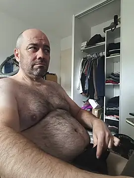 Snapshot of veryverybigdick45 chatting on 06-02-26, 10:37 veryverybigdick45 online show from 06-02-26, 10:37