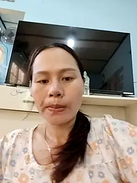 Baby-ladyass20 online show from 10-31-25, 01:57