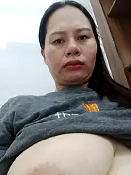 Snapshot of Baby-ladyass20 chatting on 06-05-26, 01:43 Baby-ladyass20 online show from 06-05-26, 01:43