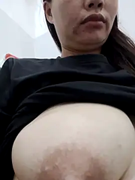 Baby-ladyass20 online show from 05-06-26, 02:15