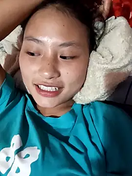 Snapshot of trieungoclnt chatting on 10-14-25, 03:23 trieungoclnt online show from 10-14-25, 03:23