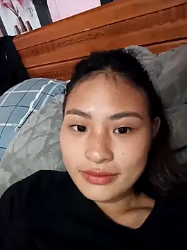 Snapshot of trieungoclnt chatting on 10-29-25, 04:00 trieungoclnt online show from 10-29-25, 04:00