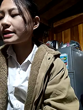 Snapshot of trieungoclnt chatting on 01-07-26, 04:28 trieungoclnt online show from 01-07-26, 04:28