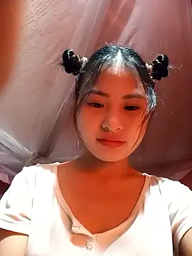 Snapshot of trieungoclnt chatting on 12-23-25, 04:23 trieungoclnt online show from 12-23-25, 04:23