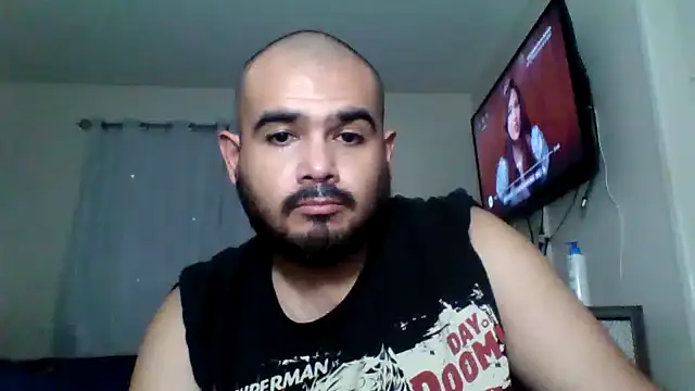 JooveyRose online show from 12-17-24, 07:04