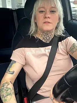 poussichienne online show from 01-14-26, 02:09