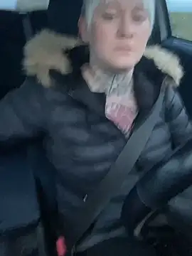 poussichienne online show from 02-10-26, 04:50