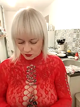 poussichienne online show from 02-14-26, 04:29