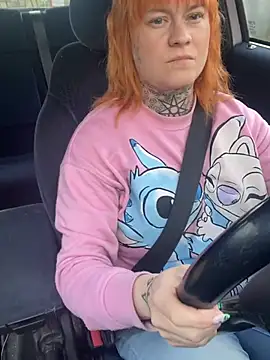 poussichienne online show from 03-12-26, 11:14