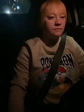 poussichienne online show from 04-16-26, 02:45