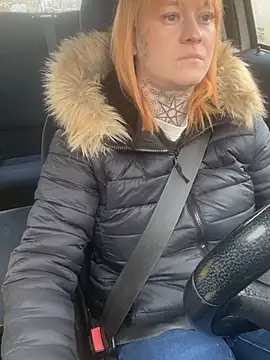 poussichienne online show from 03-28-26, 11:11