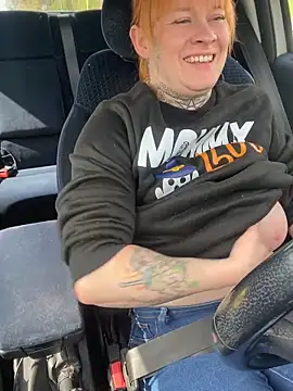 poussichienne online show from 03-23-26, 11:21