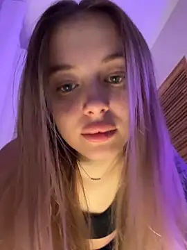 Snapshot of enjoy_my_beauty chatting on 03-02-26, 06:47 enjoy my beauty online show from 03-02-26, 06:47