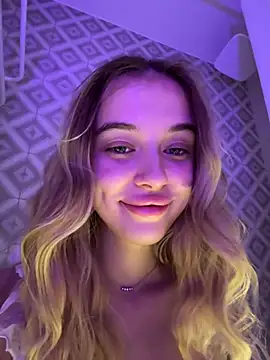 Snapshot of enjoy_my_beauty chatting on 02-15-26, 06:36 enjoy my beauty online show from 02-15-26, 06:36