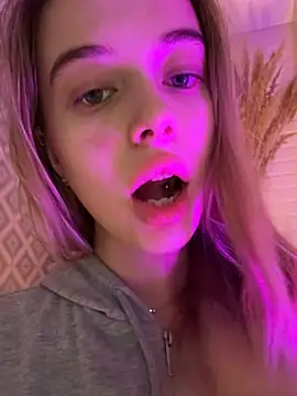 Snapshot of enjoy_my_beauty chatting on 02-24-26, 06:36 enjoy my beauty online show from 02-24-26, 06:36