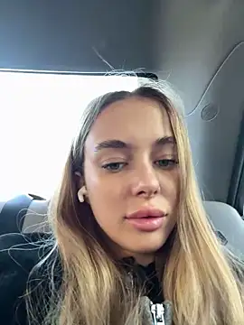 enjoy my beauty online show from 12-20-25, 06:49