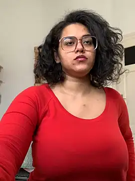 Curvydesifromgermany online show from 03-20-25, 08:31